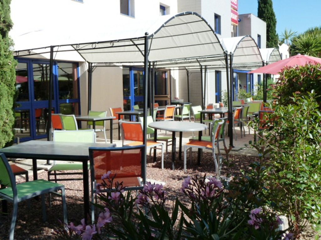 Best Hotel Montpellier Millenaire Exterior photo